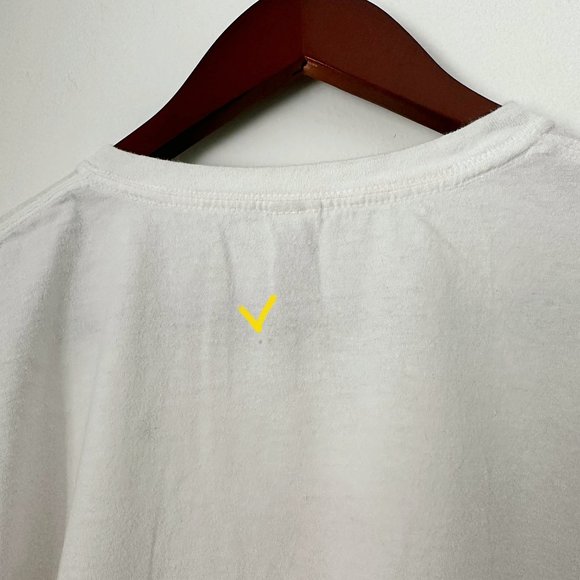 4/$20 The Walking Dead Zombie T-shirt - Picture 5 of 8